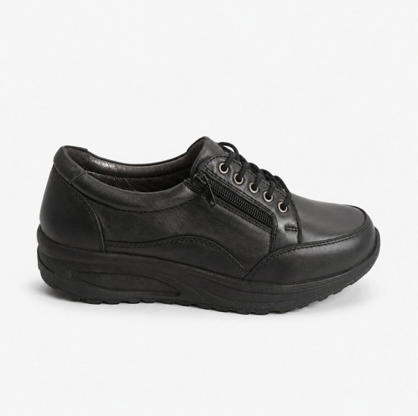 flymax orthopedic women’s shoe